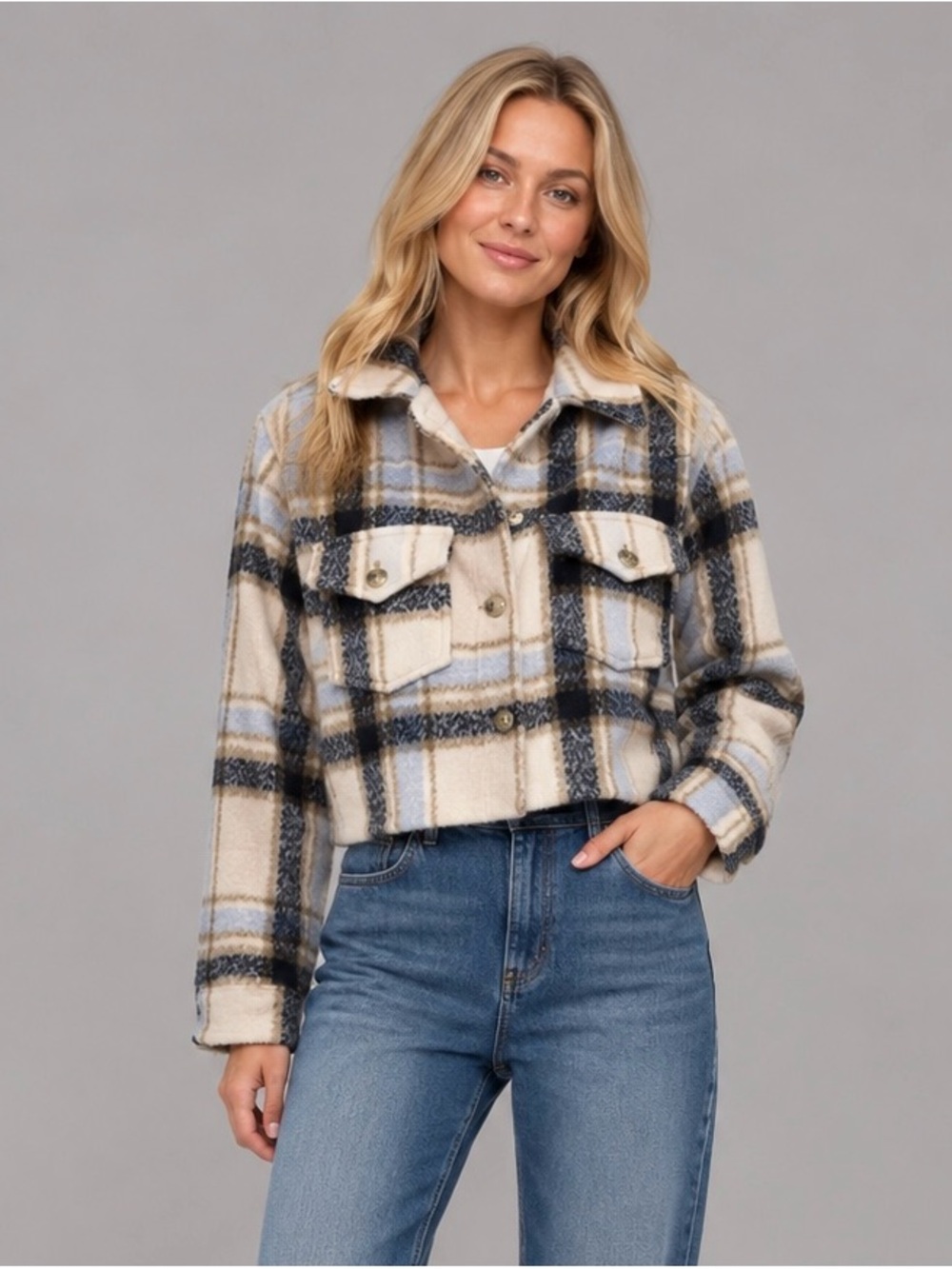 Altar'd State Cropped Plaid Shacket in Cream, Black and Light Blue NWT